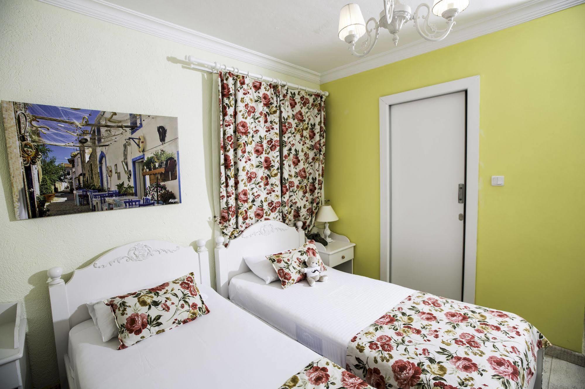 The White Hotel อาเลอเจอติ ภายนอก รูปภาพ