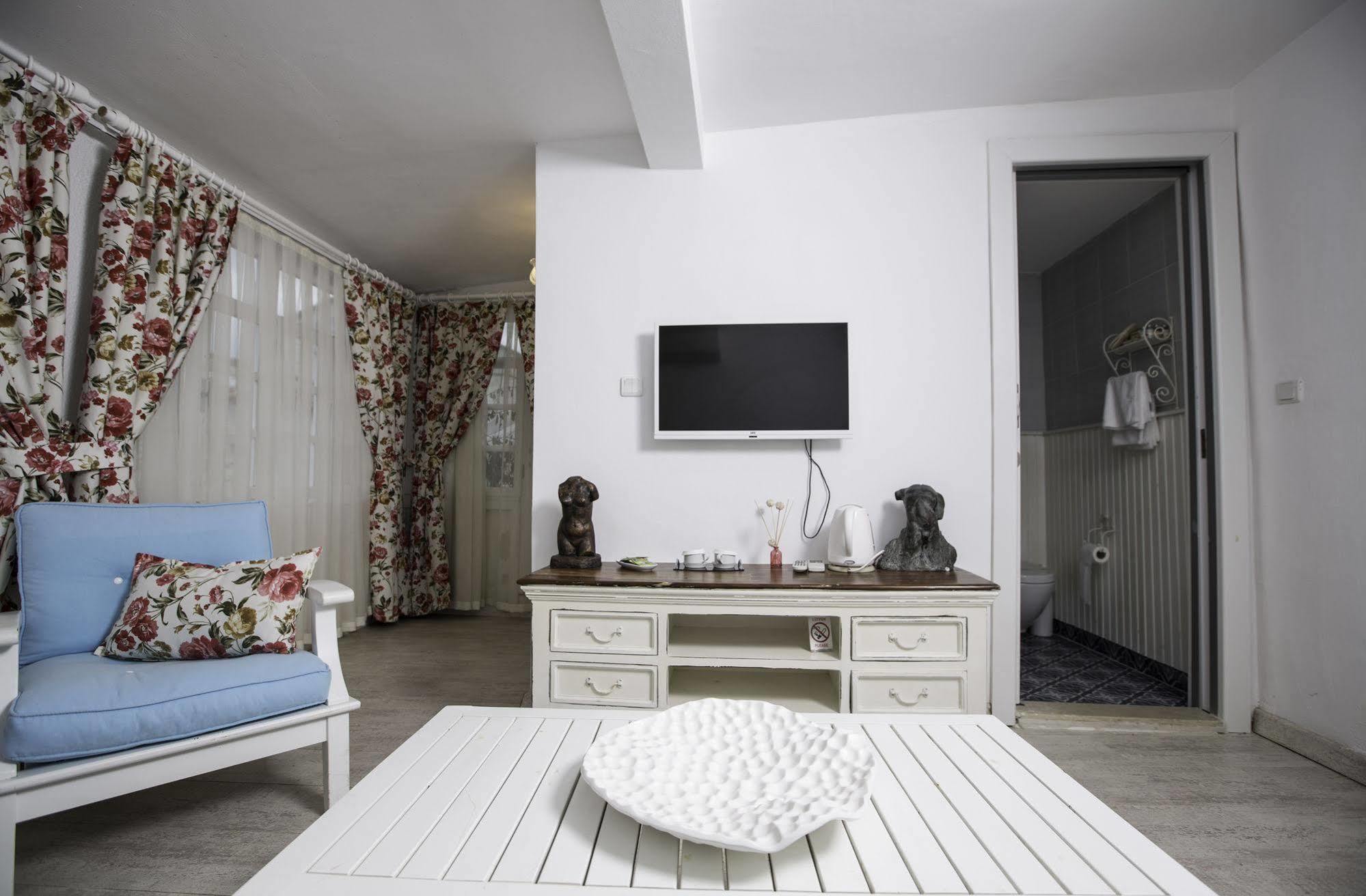 The White Hotel อาเลอเจอติ ภายนอก รูปภาพ