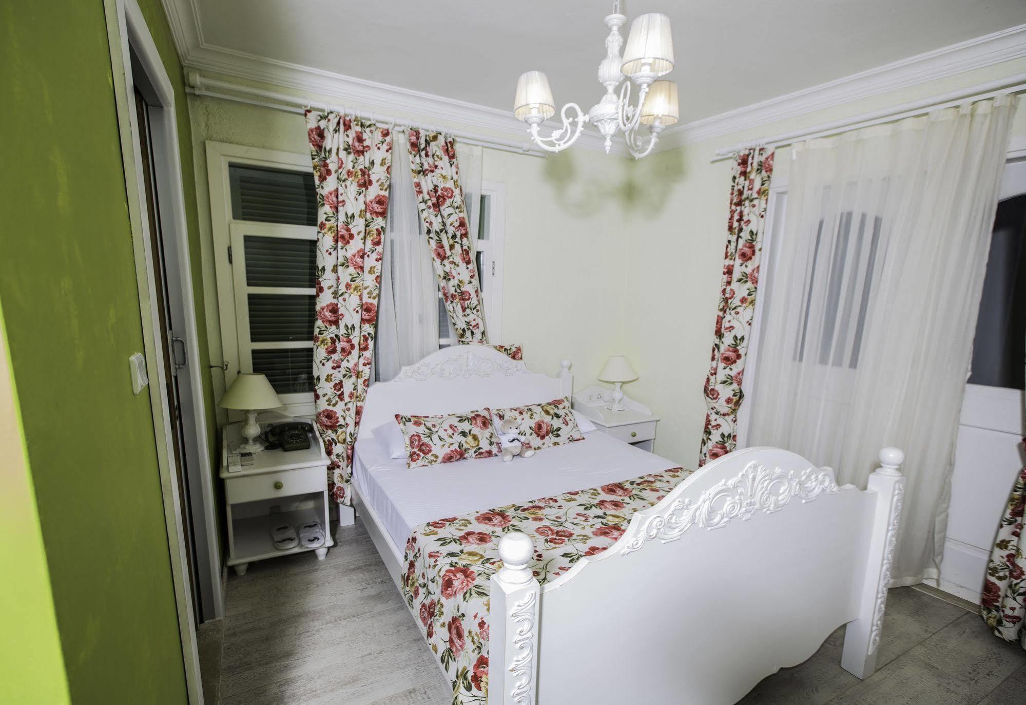 The White Hotel อาเลอเจอติ ภายนอก รูปภาพ
