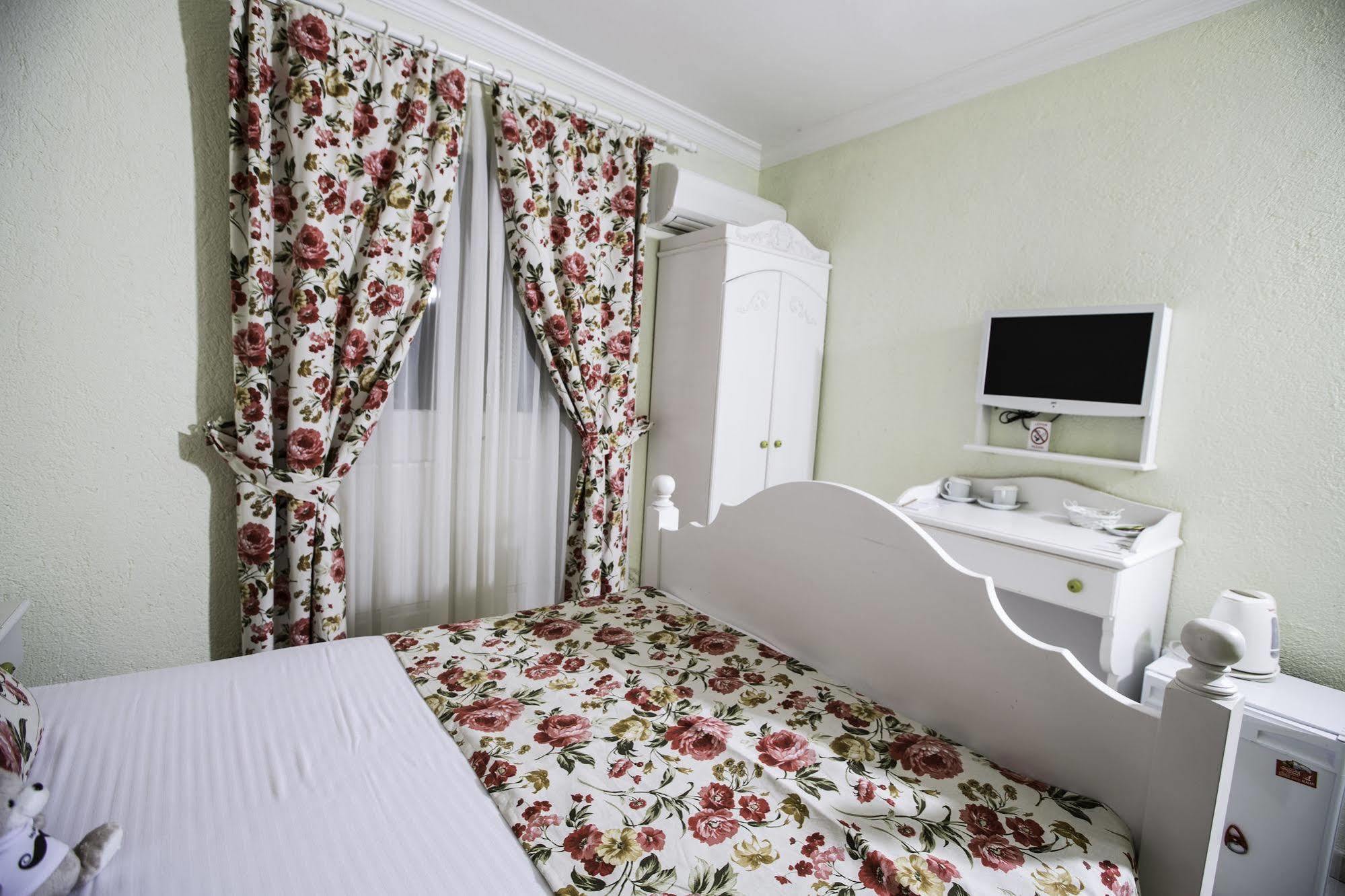 The White Hotel อาเลอเจอติ ภายนอก รูปภาพ