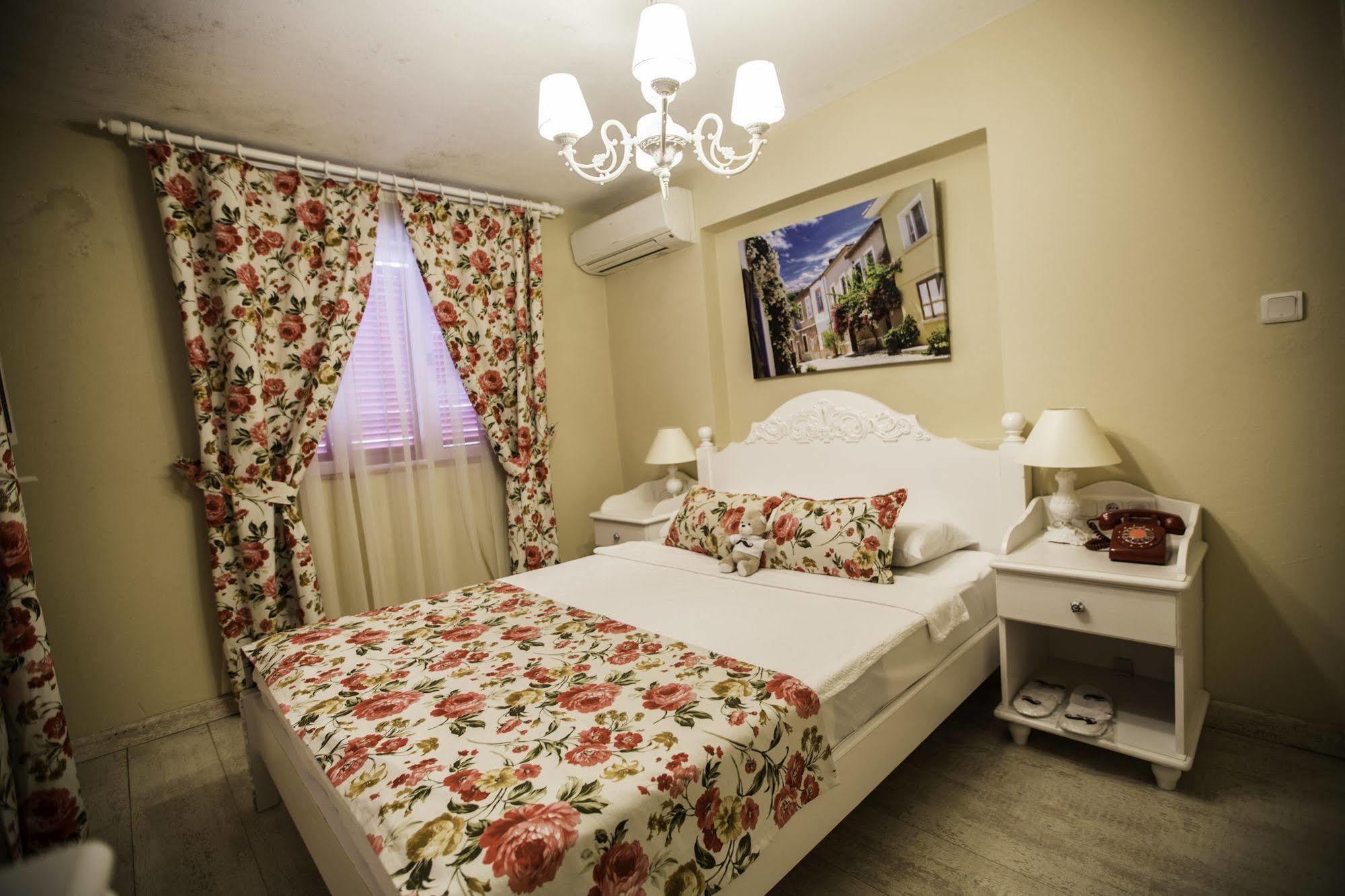 The White Hotel อาเลอเจอติ ภายนอก รูปภาพ