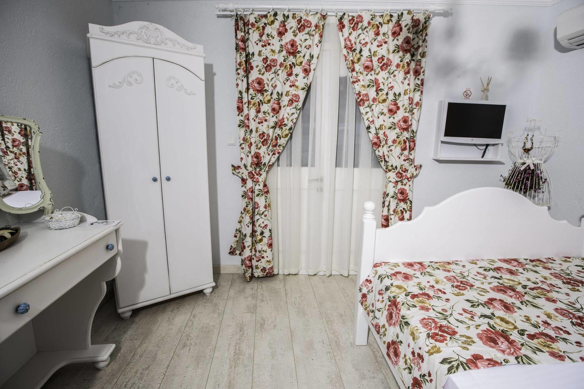 The White Hotel อาเลอเจอติ ภายนอก รูปภาพ